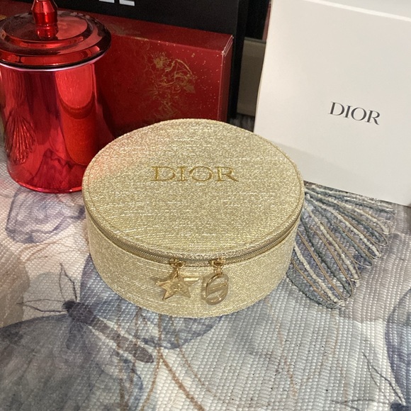DIOR Beauty Mirror Vanity - Picture 1 of 12